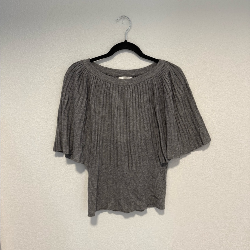 Light  Pleated Knit Sweater Top